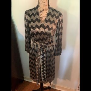 Eliza J Dress Mulitcolored 3/4 sleeved dress